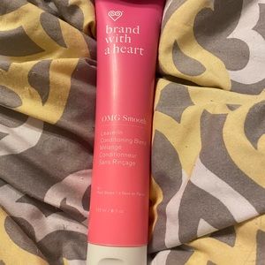 Brand with a heart leave in conditioner